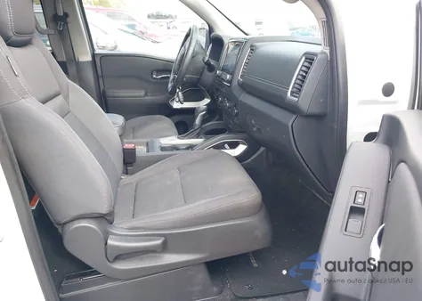 2022 Nissan Frontier Sv 4X4 z USA, uszkodzony, nr VIN 1N6ED1EK1NN662803